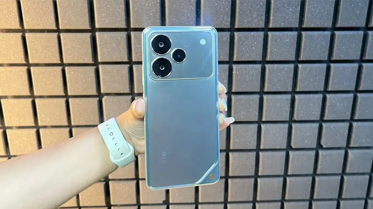 Realme P4 Series: Budget Smartphone with 7000mAh Battery and DSLR-Quality Camera